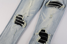 848 Amiri Jeans