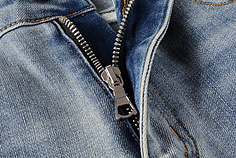 6530 Amiri Jeans