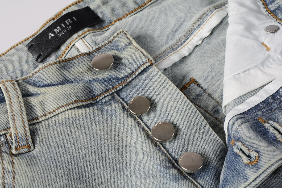 8885 Amiri Jeans