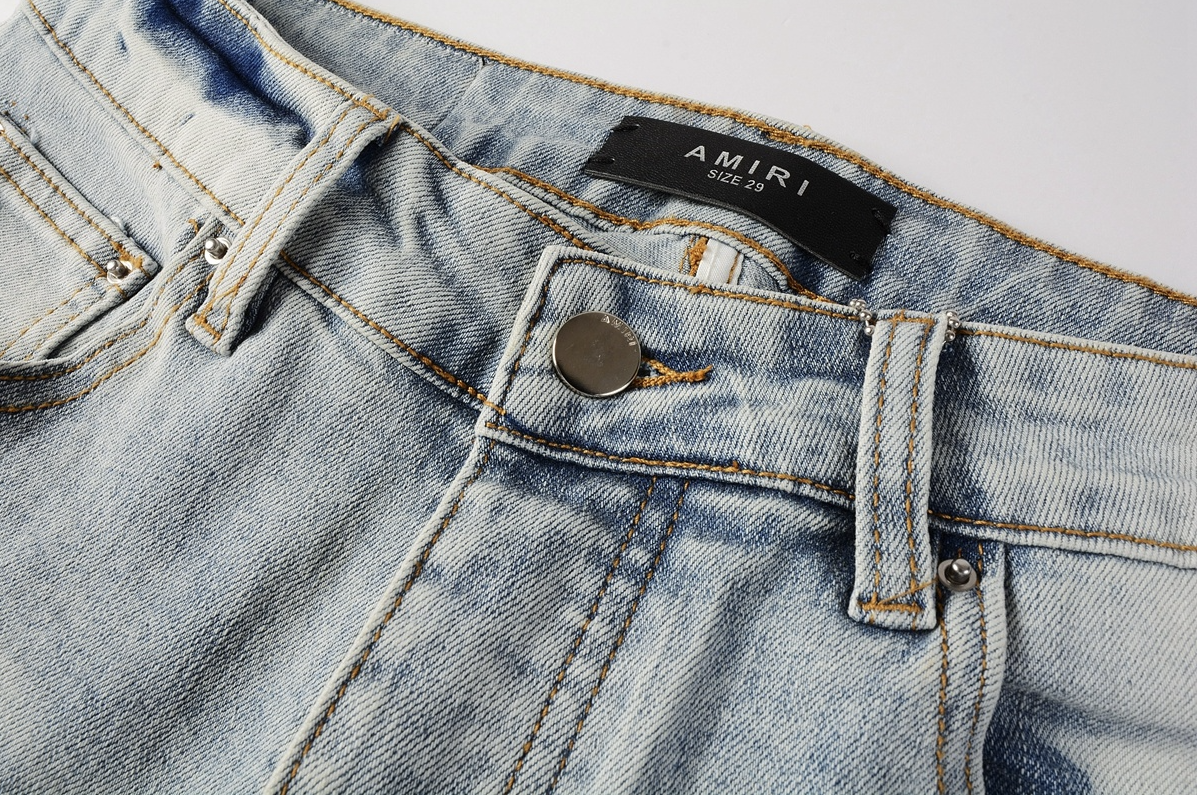 8899 Amiri Jeans