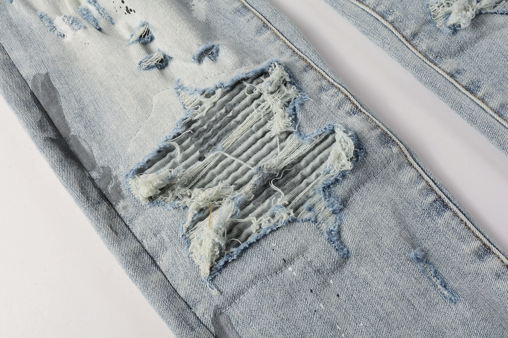 8899 Amiri Jeans