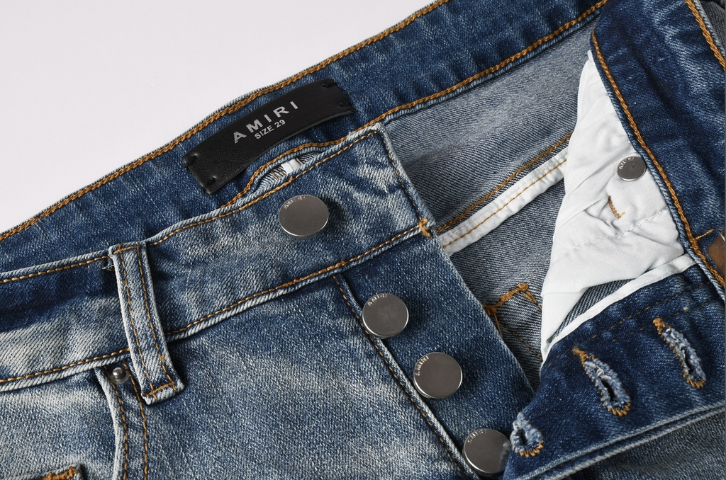 8936 Amiri Jeans