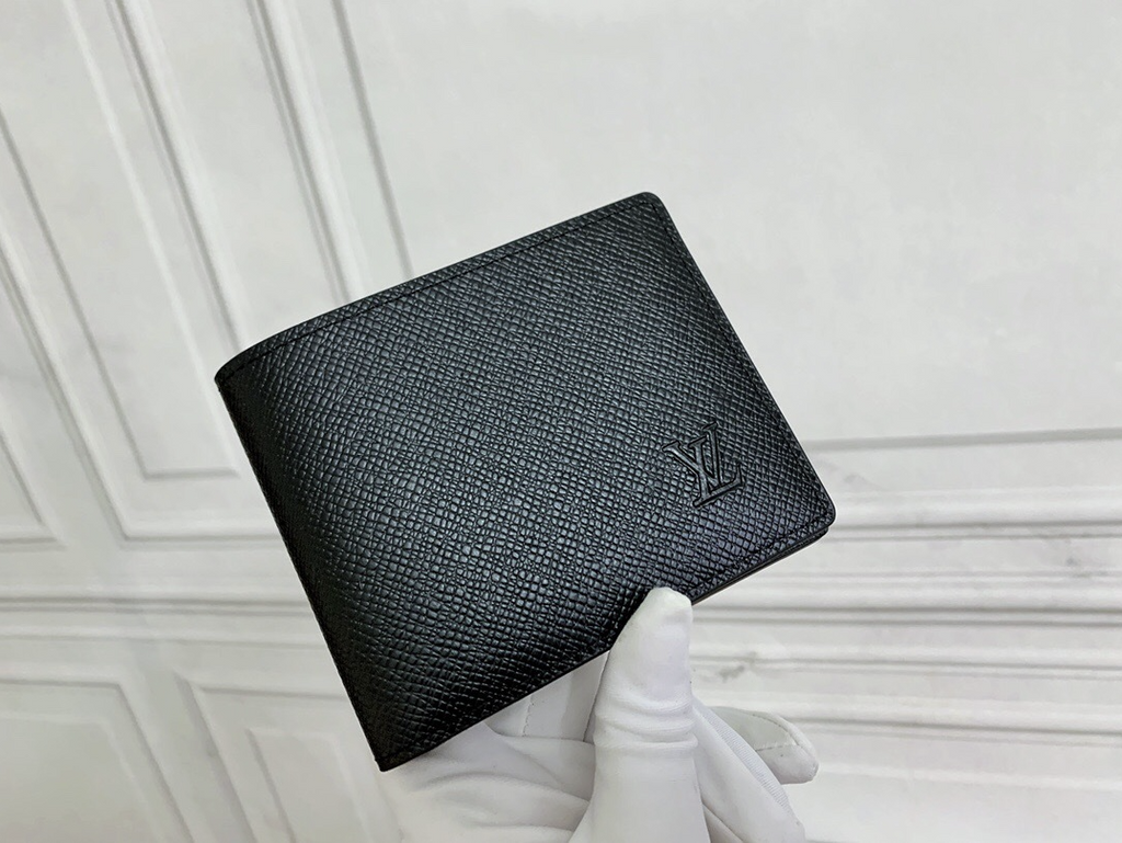 M60894 LV Wallet
