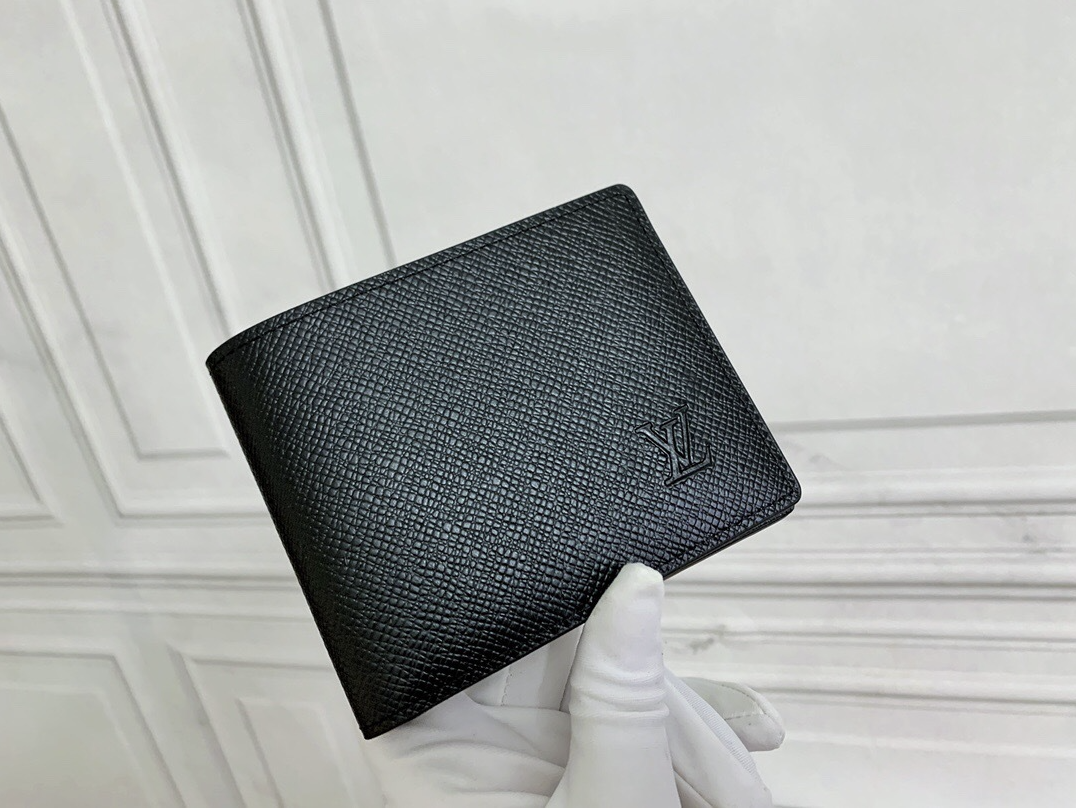 M60894 LV Wallet