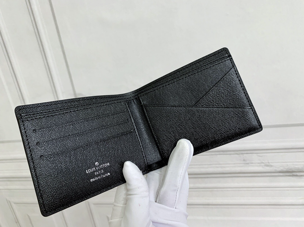 M60894 LV Wallet