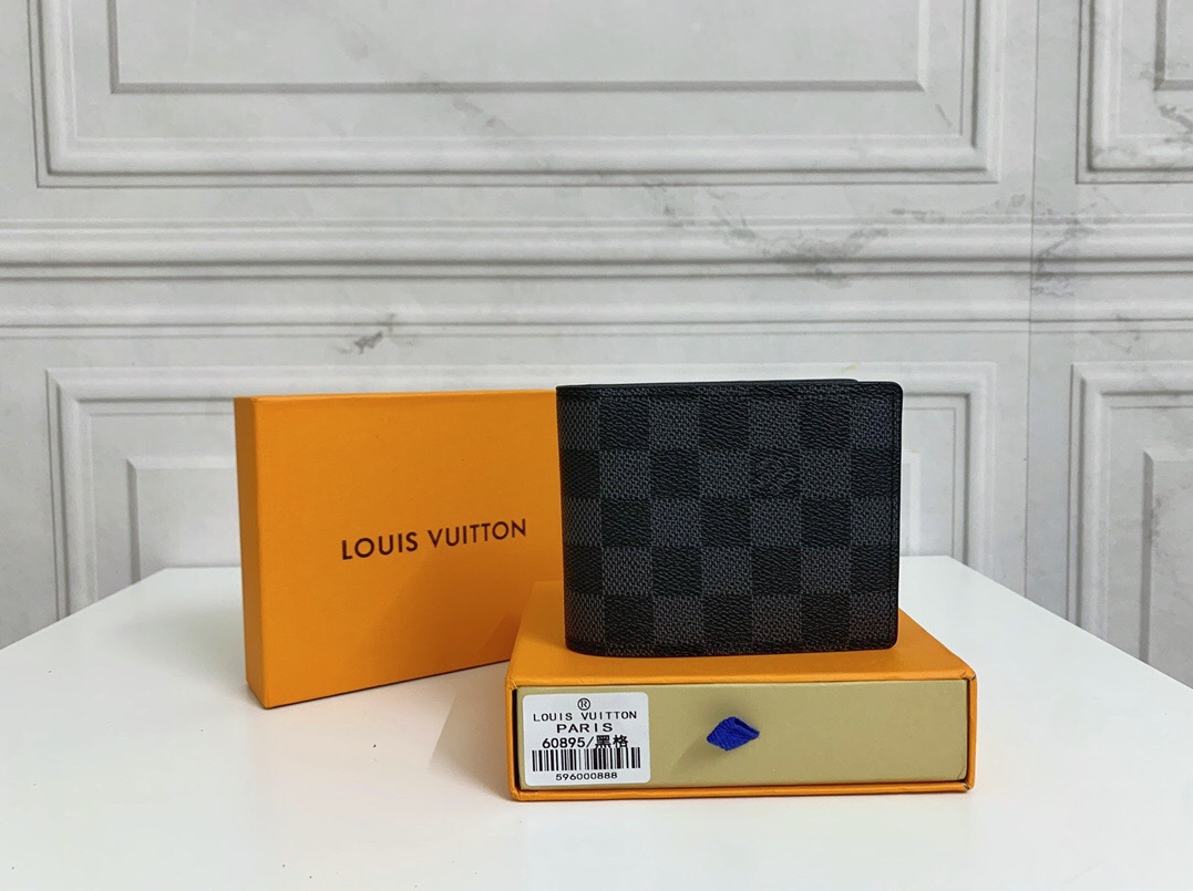 M60892 LV Wallet