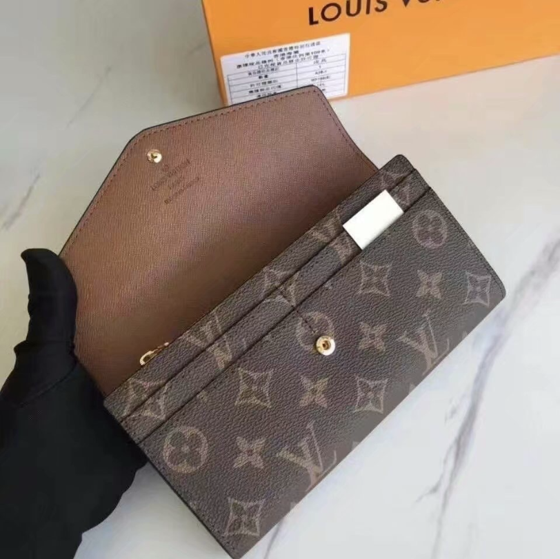 M60530/60667 LV Wallet