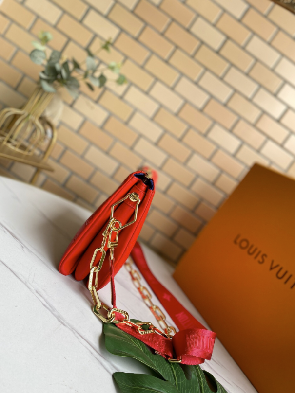 57787 Coussin LV Purse Red