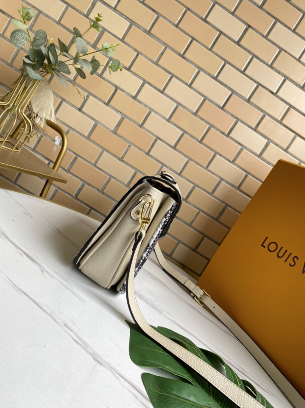318 LV Purse Cream Snake Skin