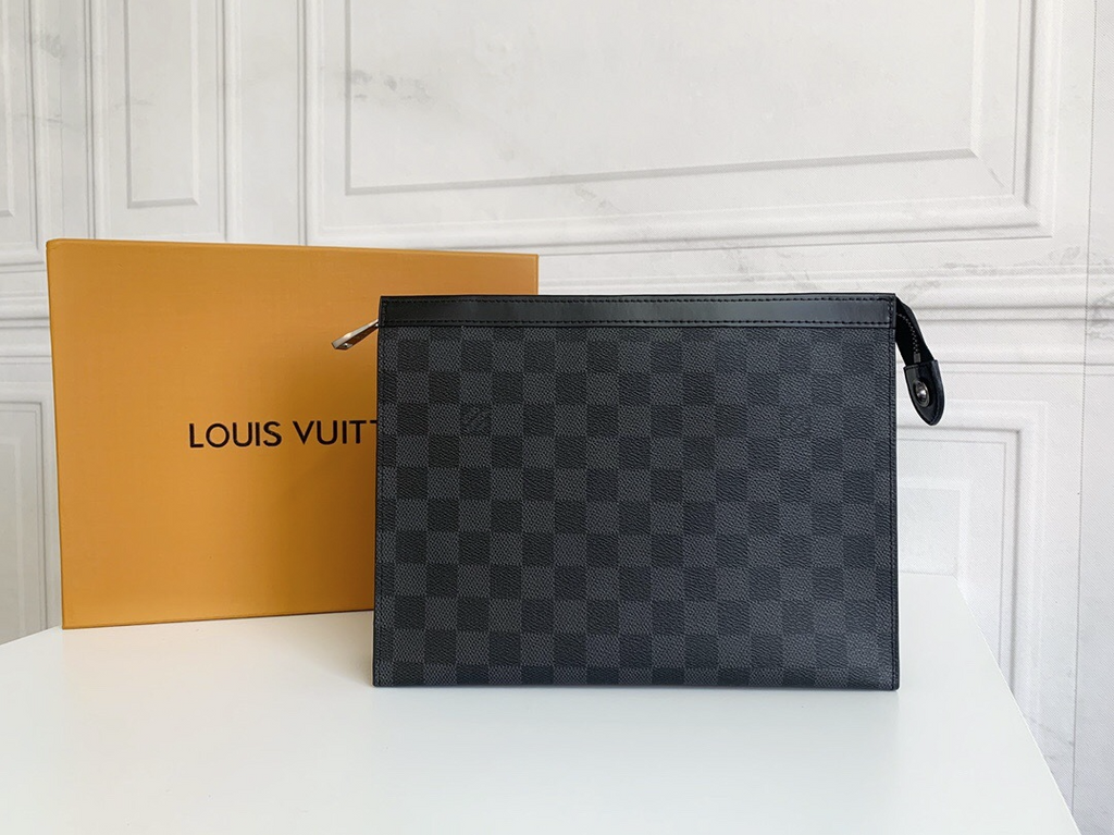 1001 Pochette Voyage LV Bag