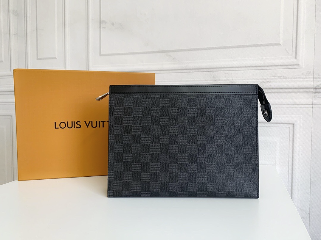 1001 Pochette Voyage LV Bag