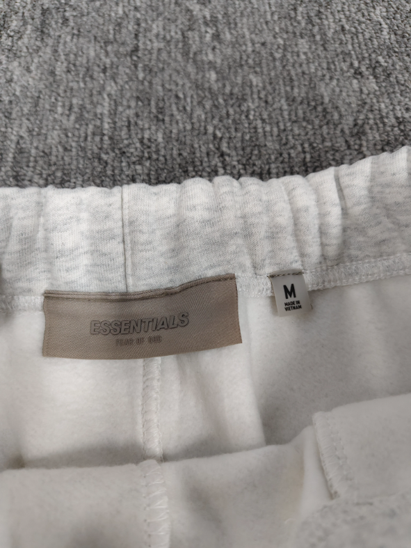 # ESS15 Essentials Brand Pants