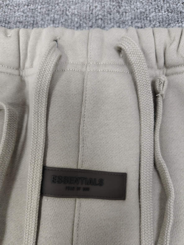 # ESS20 Essentials Brand Pants