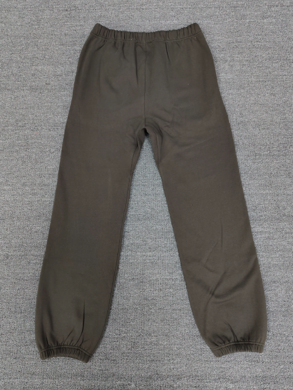 # ESS22 Essentials Brand Pants