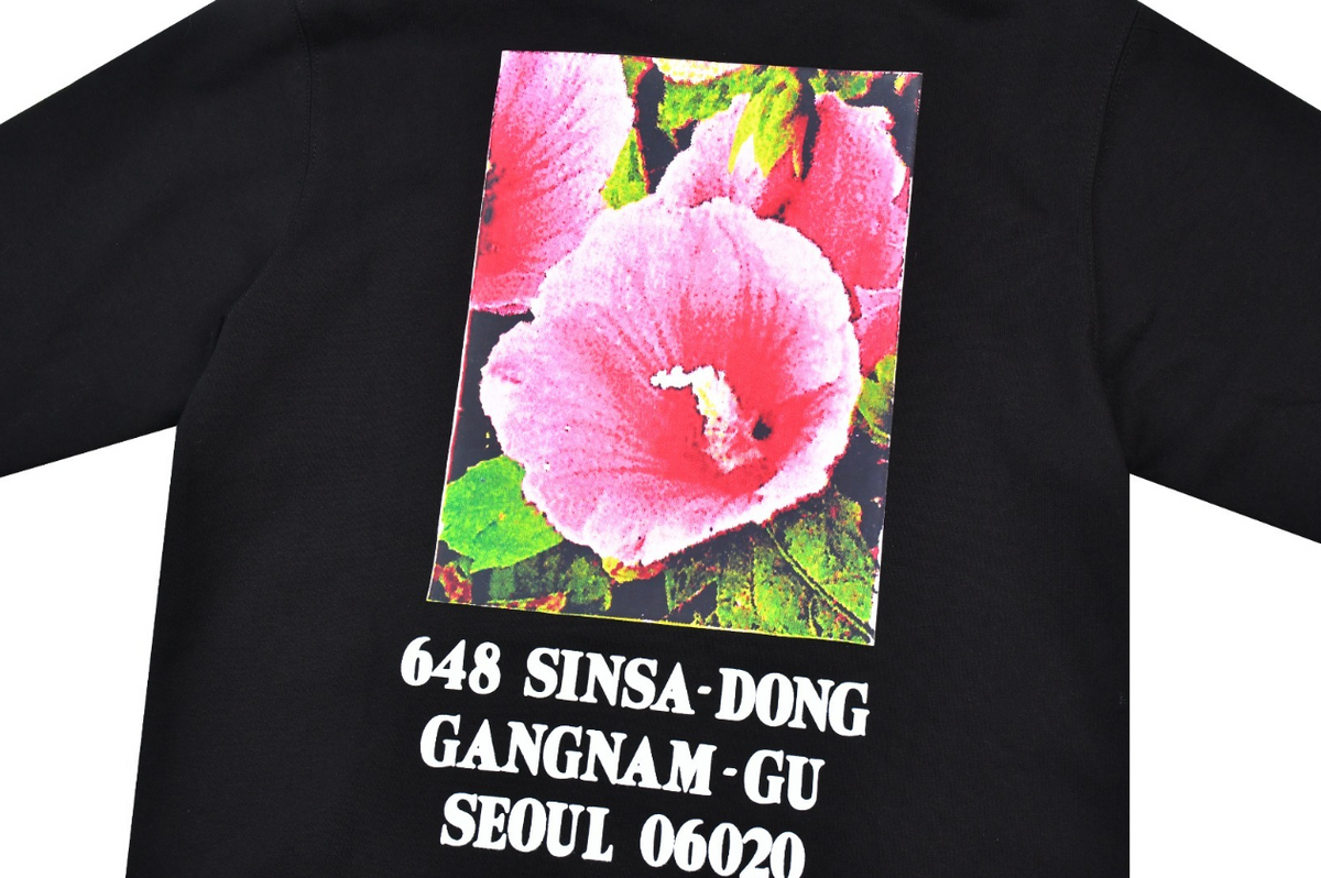 # 04 Supreme Brand Hoodie