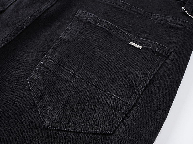 # AM8002 Amiri Brand Jeans