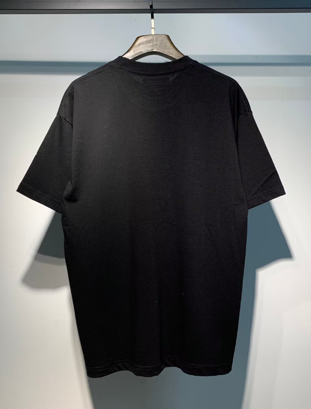 # 694 Amiri Brand Shirt