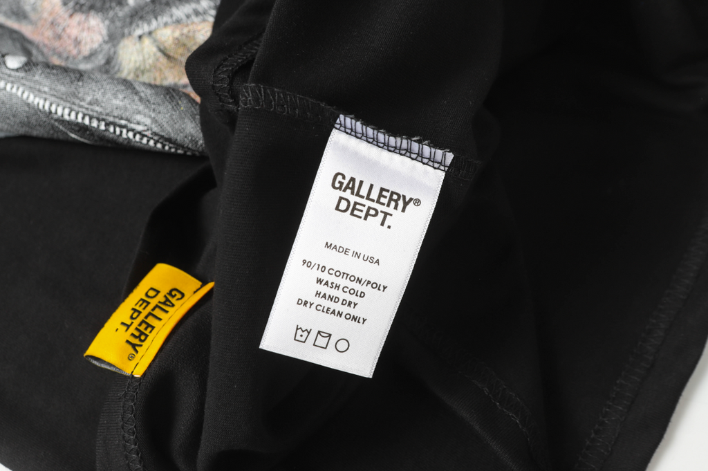 # D3316 Gallery Dept Brand Shirt