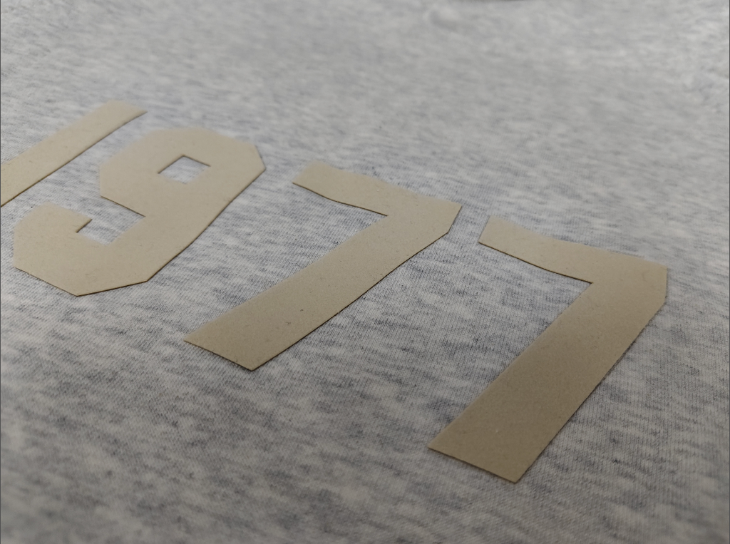 Light oa 1977 Essentials Hoodie