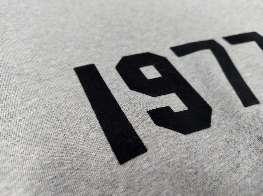 Dark oa 1977 Essentials Hoodie