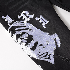 881 Amiri Jeans