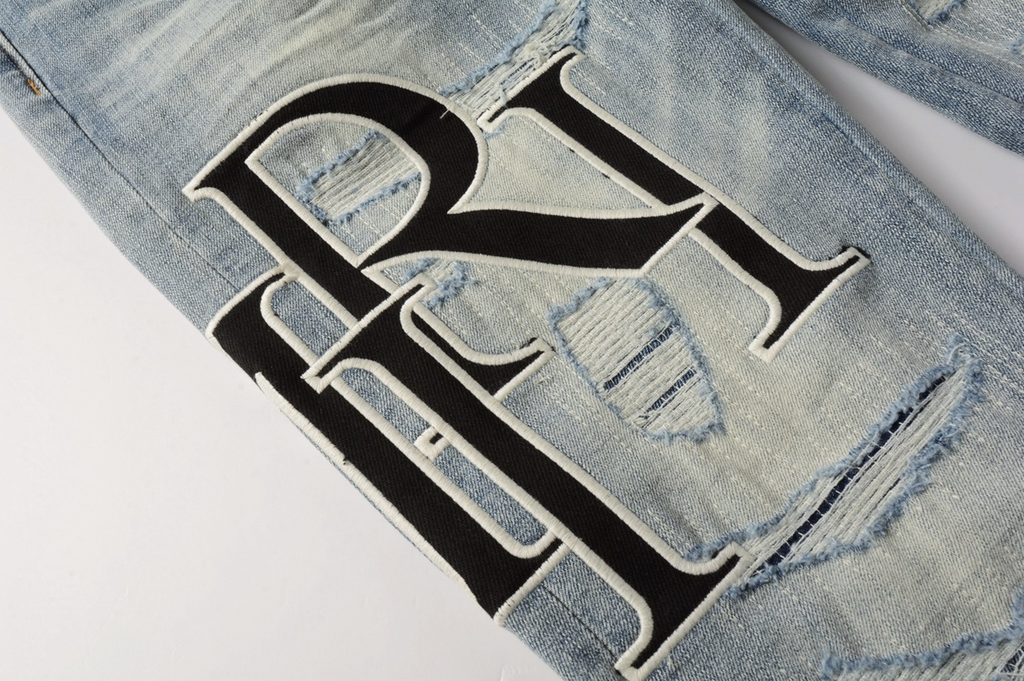 8898 Amiri Jeans