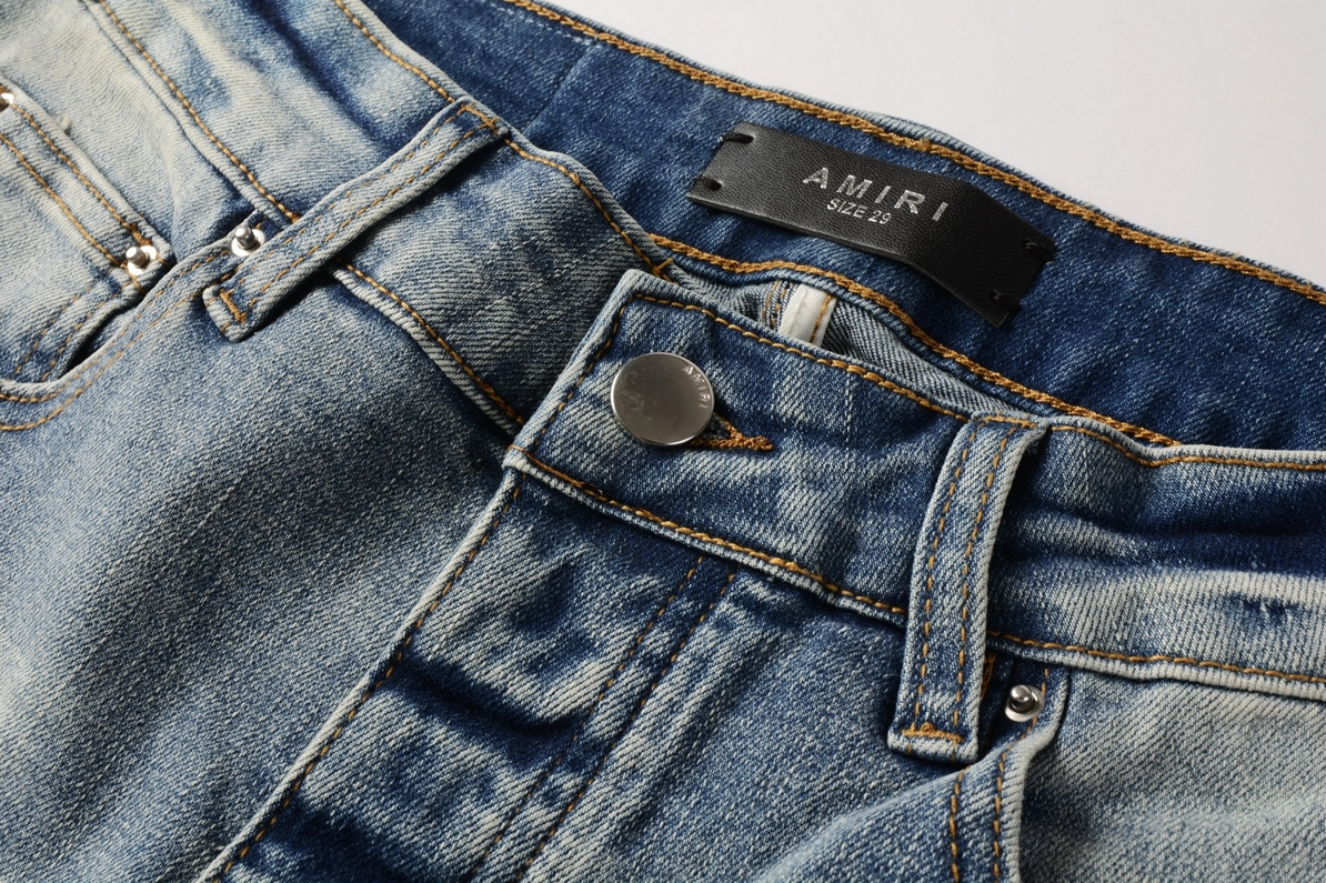 8898 Amiri Jeans