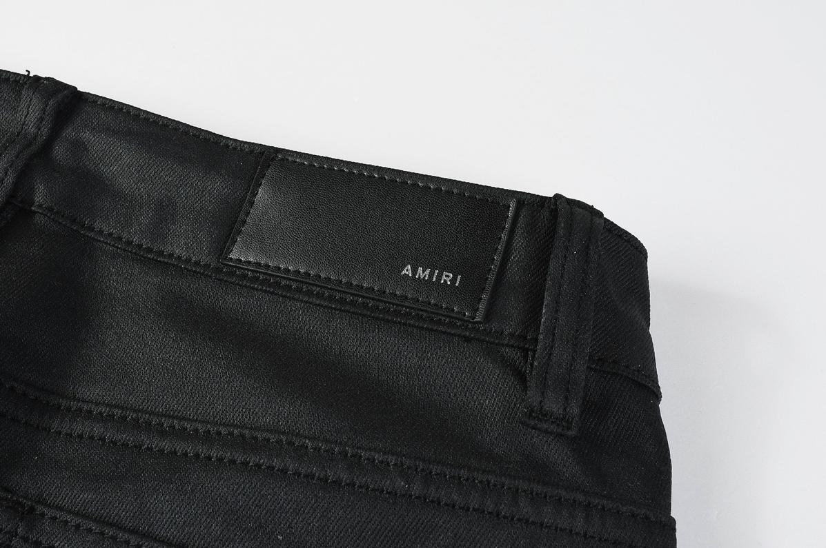 8918 Amiri Jeans
