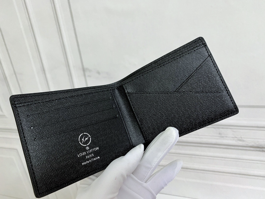 M60891 LV Wallet