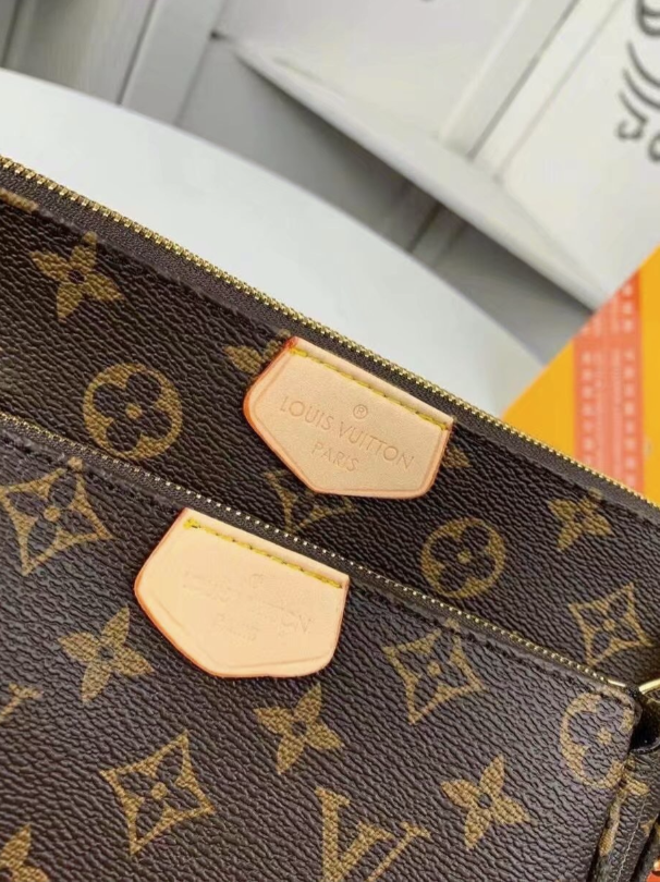 44822 LV Purse Red Strap