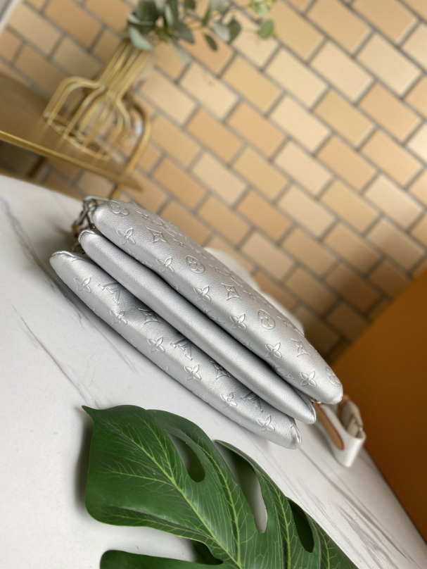 57789 Coussin LV Purse Silver