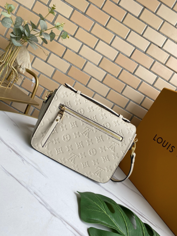 318 LV Purse Cream Snake Skin