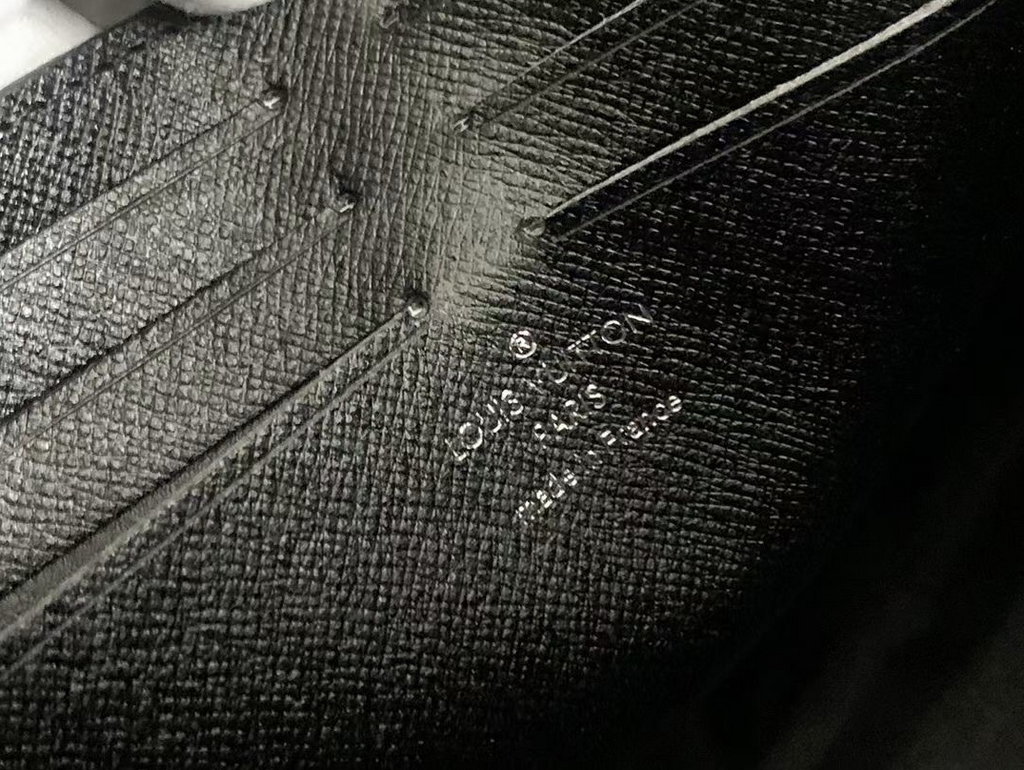 Pochette Voyage LV Bag