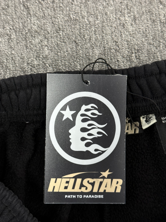 # HS185 HELLSTAR  Brand Shorts