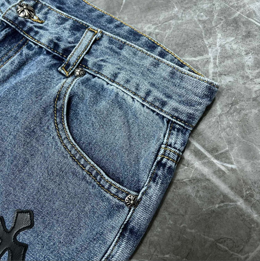 # 8129 Chrome Hearts Shorts