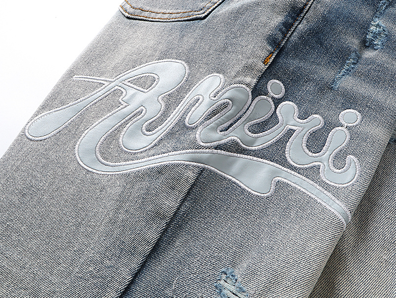 # AM5013 Amiri Brand Jeans